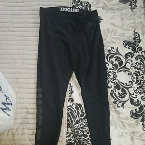 Nike leggings